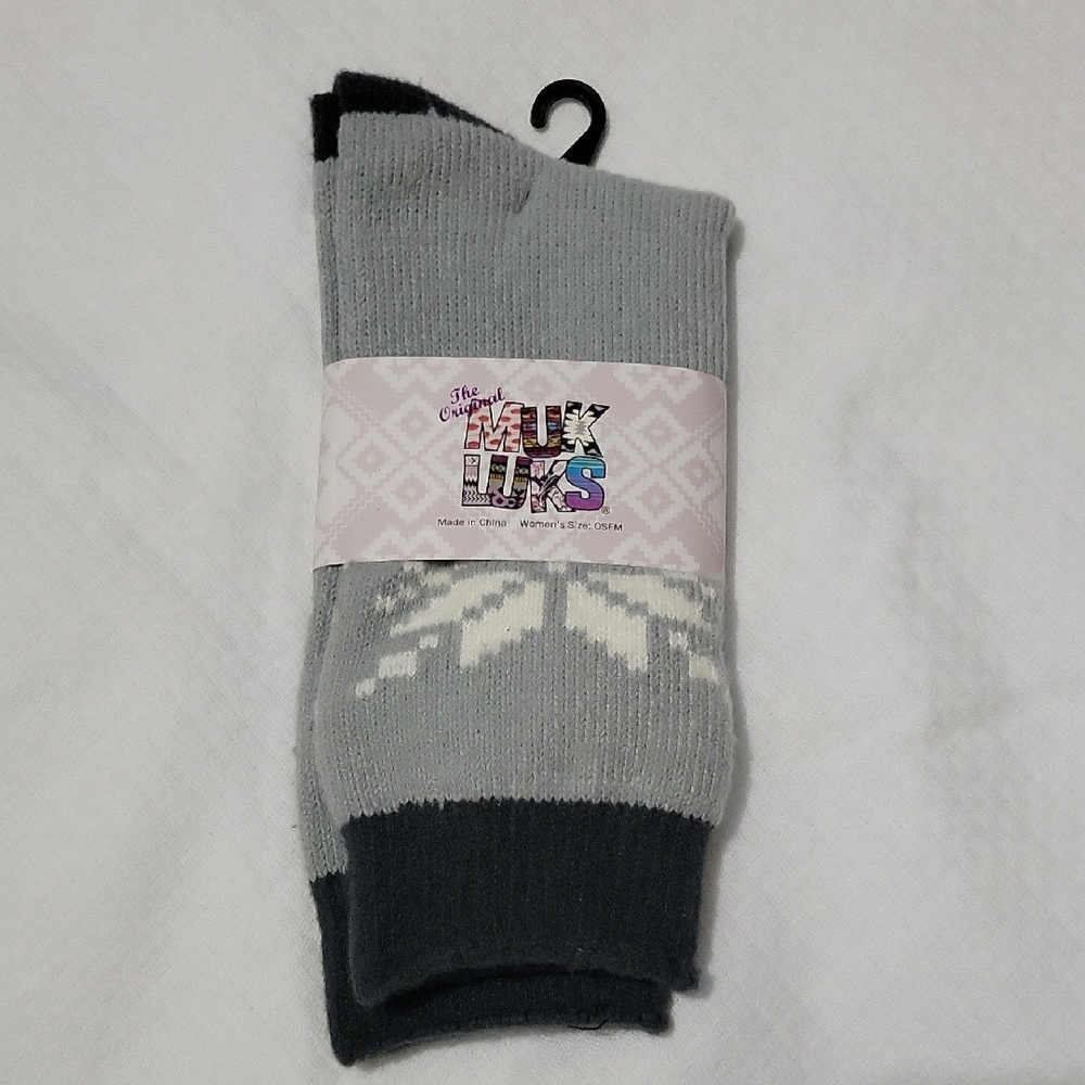 Muk Luks Gray Black Socks NWT OSFM